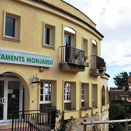 Apartaments Ar Enjoy Monjardi Lloret de Mar Exterior photo
