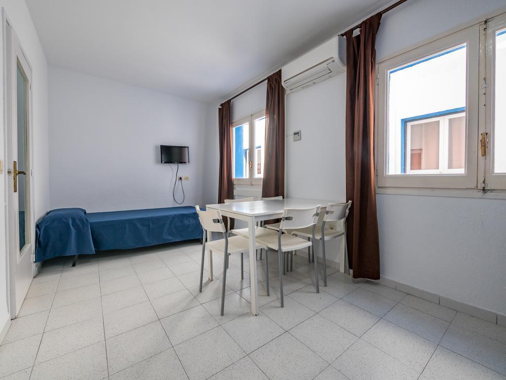 Apartaments Ar Enjoy Monjardi Lloret de Mar Exterior photo