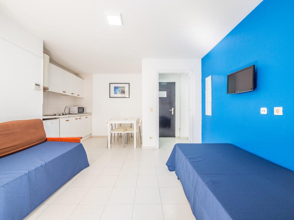 Apartaments Ar Enjoy Monjardi Lloret de Mar Exterior photo