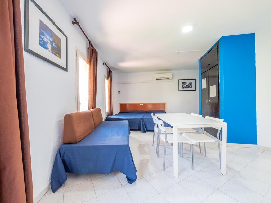 Apartaments Ar Enjoy Monjardi Lloret de Mar Exterior photo